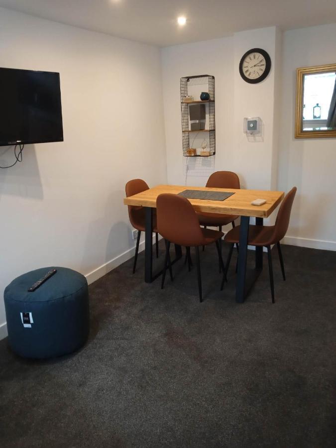 2 Bedrooms Sleeps 4 Free Wifi Parking Outdoor Area ランディン・リンクス エクステリア 写真