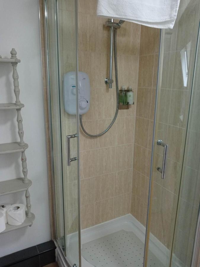 2 Bedrooms Sleeps 4 Free Wifi Parking Outdoor Area ランディン・リンクス エクステリア 写真