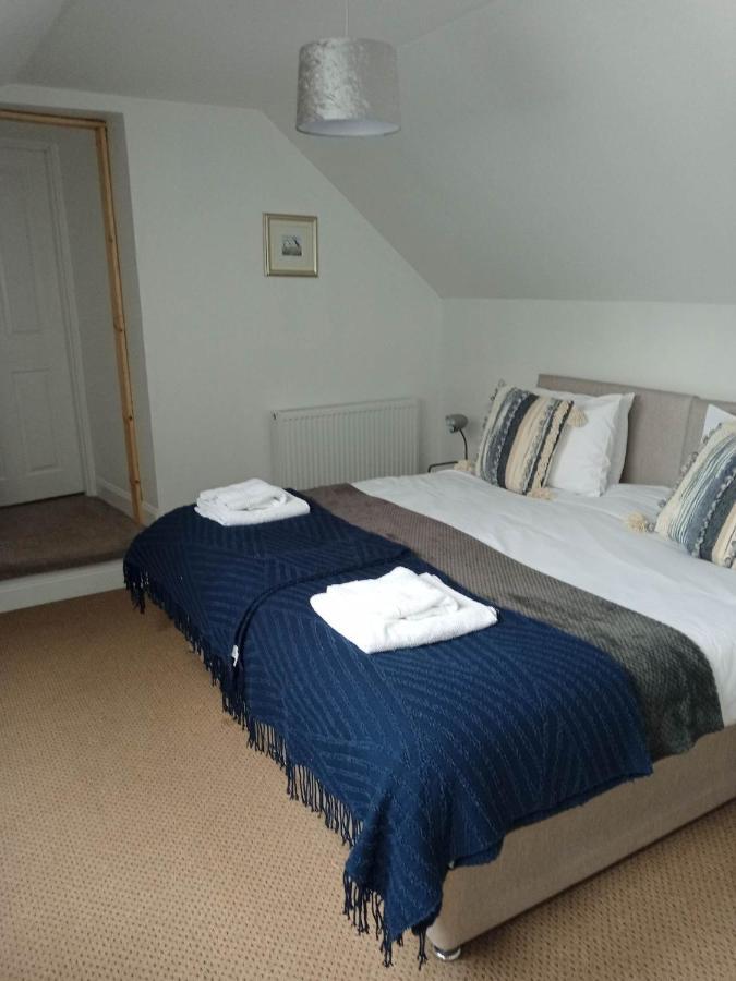 2 Bedrooms Sleeps 4 Free Wifi Parking Outdoor Area ランディン・リンクス エクステリア 写真